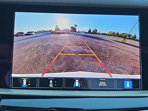 Used 2025 Cadillac XT5 Sportv w/ Technology Package image 25