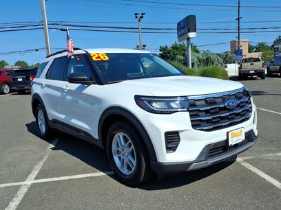 Used 2026 Ford Explorer Active