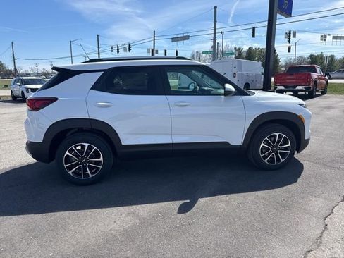 New 2026 Chevrolet TrailBlazer LT w/ LT Cold Weather Package image 7