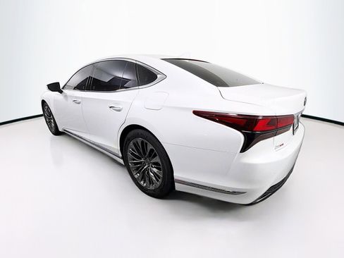 Used 2021 Lexus LS 500 RWD image 5