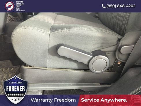 Used 2012 Jeep Wrangler Sport AWD/4WD image 12
