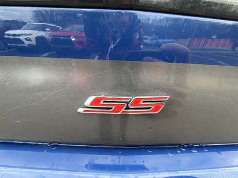 Used 2019 Chevrolet Camaro SS image 25