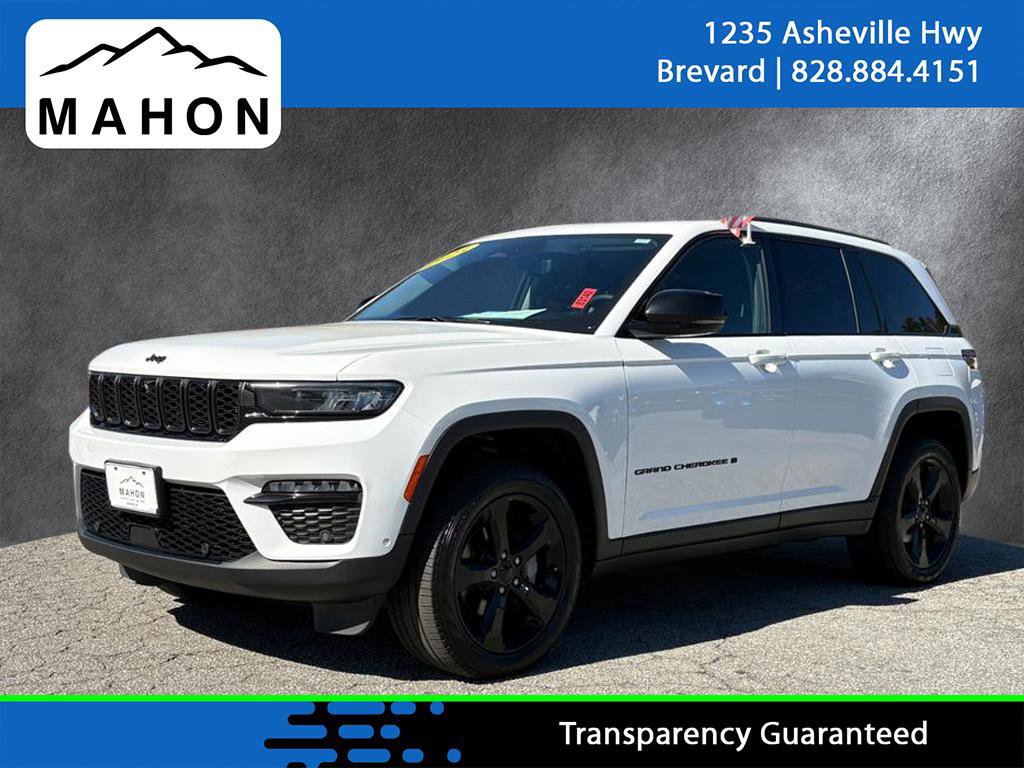 Used 2023 Jeep Grand Cherokee Limited w/ Luxury Tech Group II AWD/4WD image 1