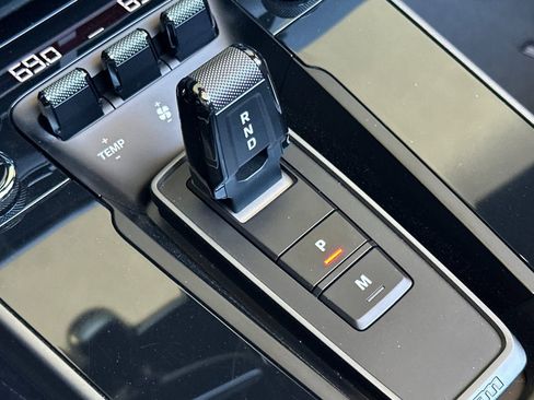 Used 2024 Porsche 911 Carrera 4S image 28