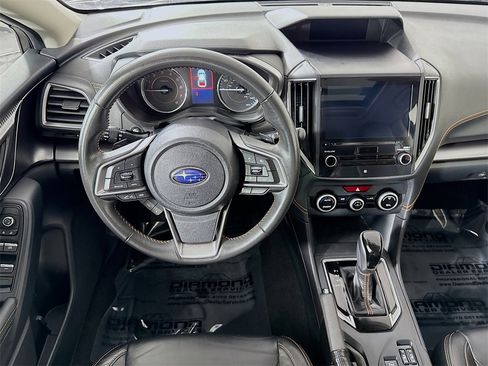 Used 2023 Subaru Crosstrek 2.5i Limited w/ Moonroof Package image 4