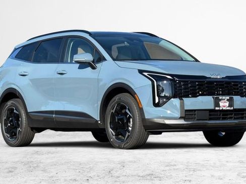 New 2026 Kia Sportage EX w/ EX Panoramic Sunroof Package image 2