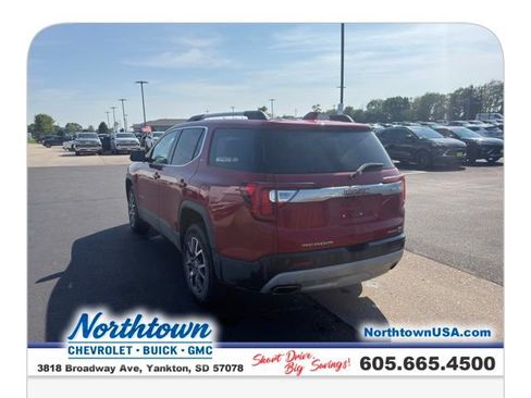 Used 2023 GMC Acadia SLT AWD/4WD image 11