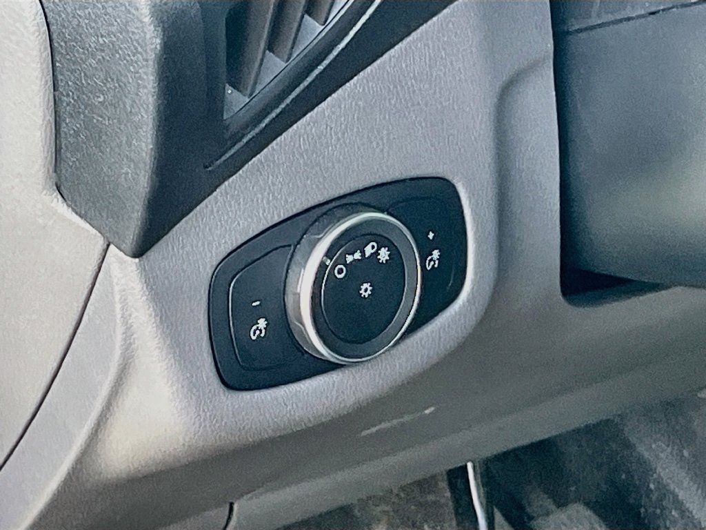 Used 2023 Ford Transit Connect XL FWD image 10