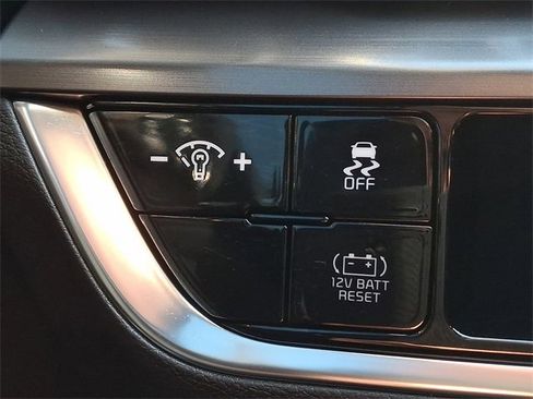 Certified 2023 Kia Sportage EX image 24