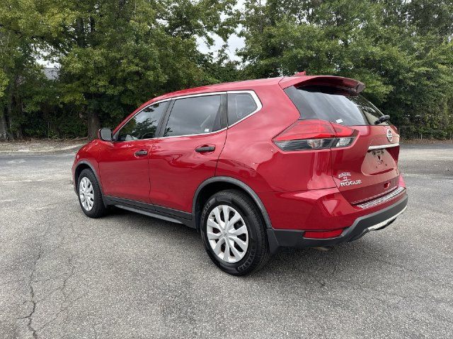 Used 2017 Nissan Rogue S FWD image 7