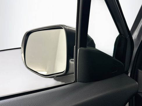 Used 2023 Honda Passport EX-L image 16