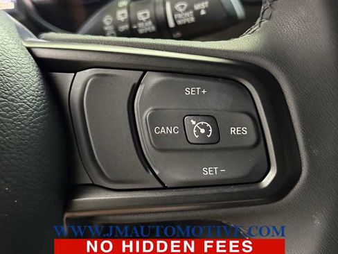 Used 2023 Jeep Wrangler Unlimited w/ Sun & Screen Package AWD/4WD image 44