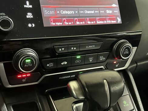 Used 2017 Honda CR-V Touring image 17