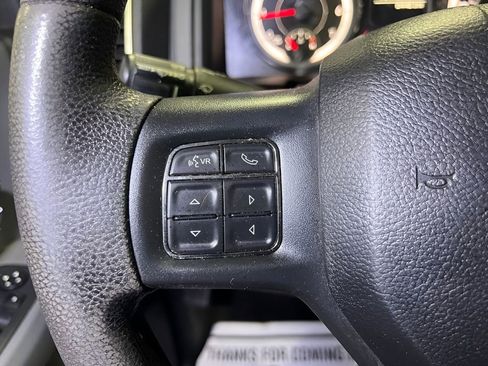 Used 2017 RAM 1500 Classic SLT AWD/4WD image 23