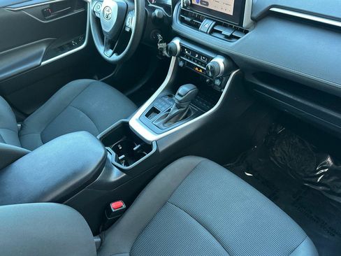 Used 2024 Toyota RAV4 LE image 15