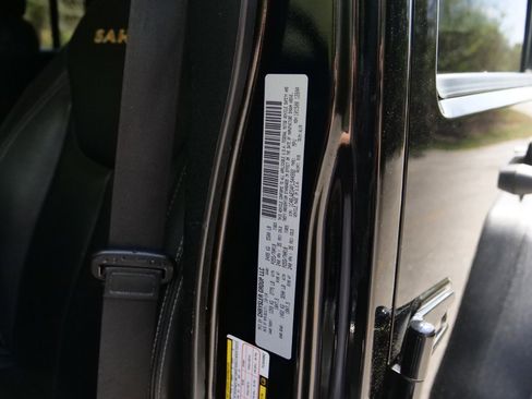 Used 2015 Jeep Wrangler Unlimited Sahara w/ Connectivity Group image 53