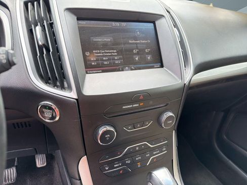 Used 2015 Ford Edge SEL w/ Equipment Group 201A FWD image 22