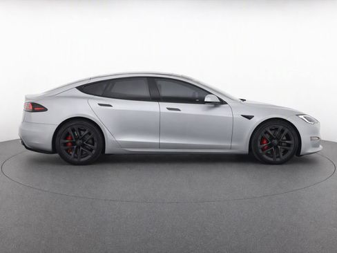 Used 2025 Tesla Model S Plaid AWD/4WD image 4