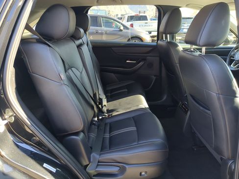 Used 2024 MAZDA CX-90 3.3 Turbo w/ Select Package image 32