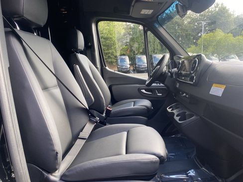 New 2024 Mercedes-Benz Sprinter 3500 image 43
