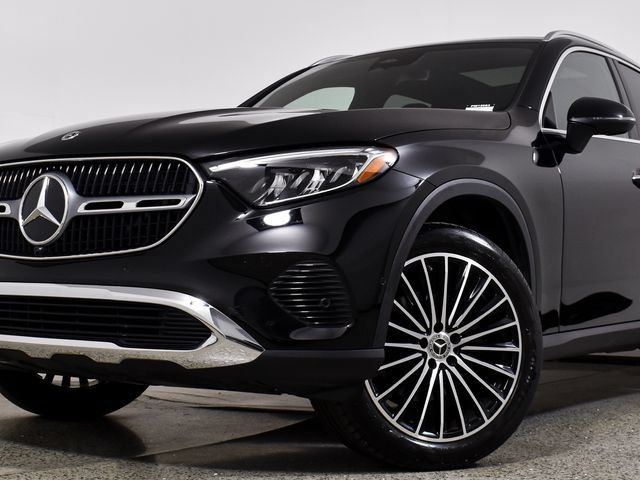 Certified 2025 Mercedes-Benz GLC 300 image 7