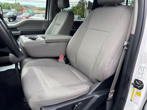 Used 2016 Ford F150 XLT w/ Equipment Group 302A Luxury AWD/4WD image 11