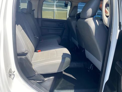 Used 2018 RAM 3500 Tradesman AWD/4WD image 33