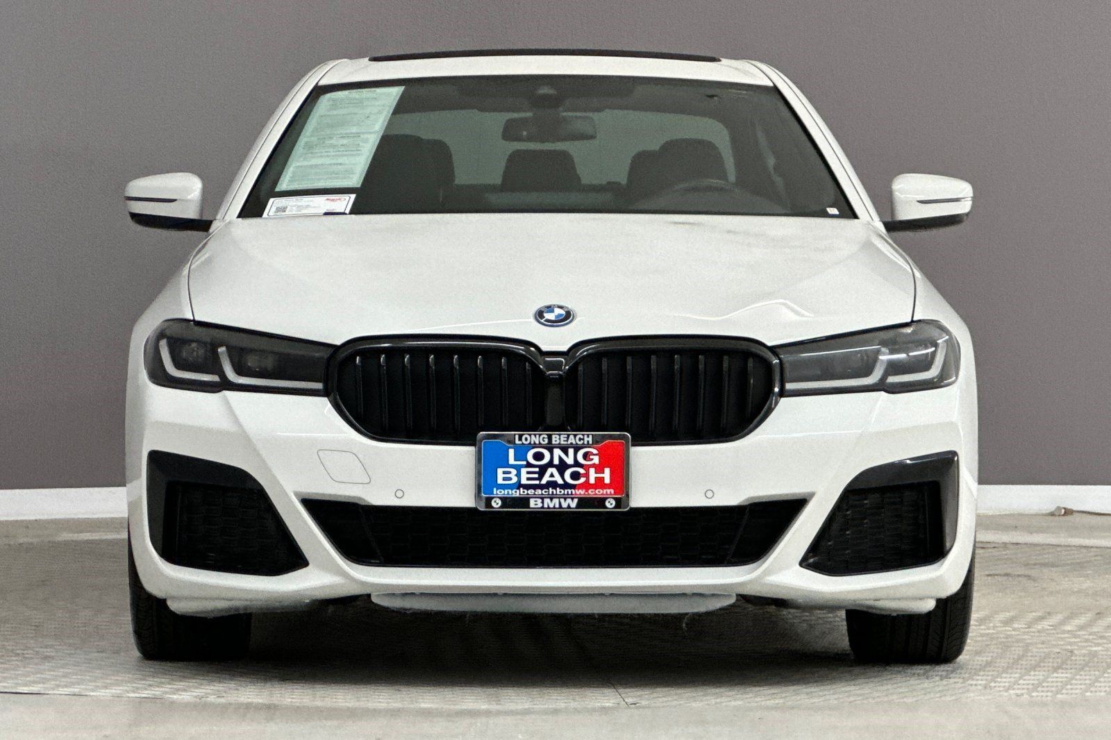 Certified 2023 BMW 530e w/ M Sport Package RWD image 5