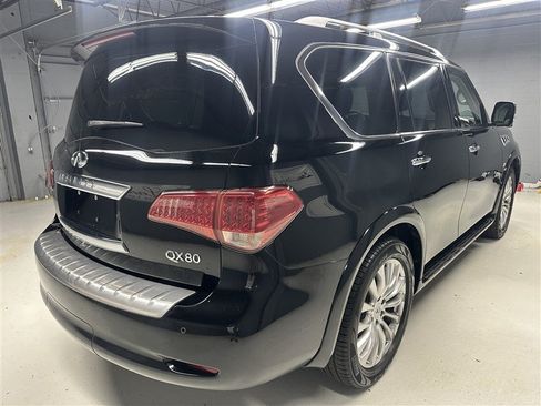 Used 2016 INFINITI QX80 4WD w/ Deluxe Technology Package image 12
