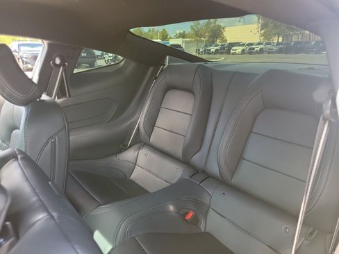 Used 2025 Ford Mustang GT Premium RWD image 27
