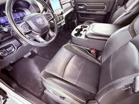 Used 2024 RAM 2500 Laramie w/ Safety Group AWD/4WD image 19