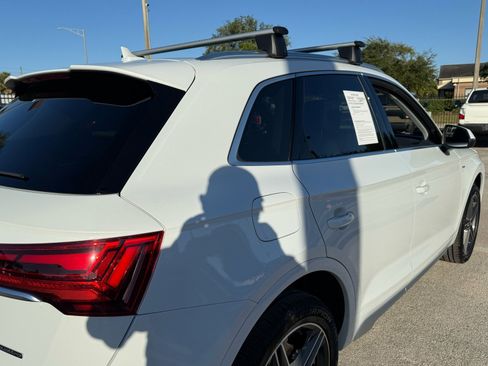 Used 2024 Audi Q5 e Premium Plus w/ Premium Plus Package image 21