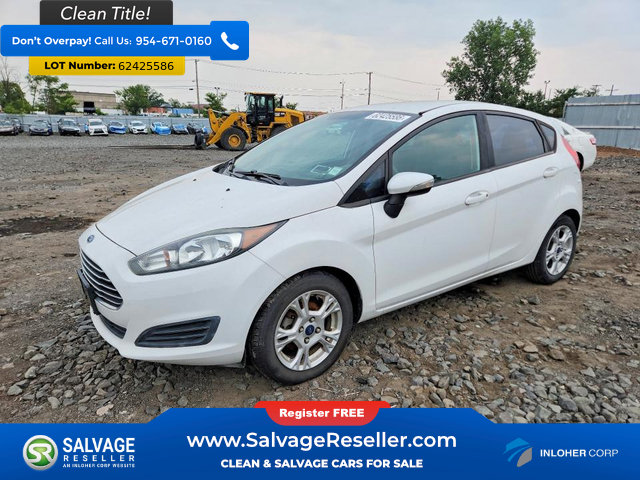 Used 2015 Ford Fiesta SE FWD image 1