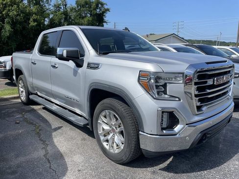 Used 2021 GMC Sierra 1500 SLT w/ SLT Premium Plus Package RWD image 4
