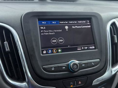 Used 2022 Chevrolet Equinox LT FWD image 32