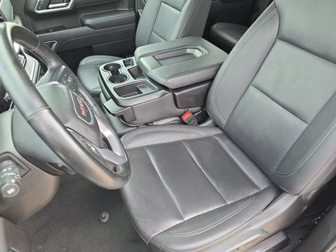 Used 2025 GMC Sierra 1500 SLT AWD/4WD image 16
