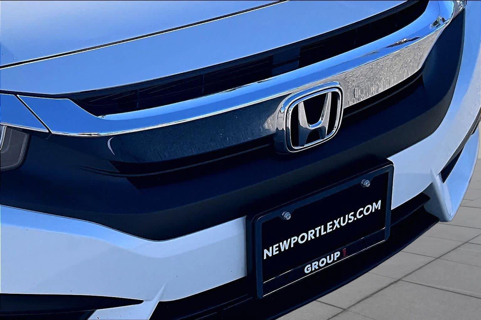 Used 2018 Honda Civic EX-L image 28