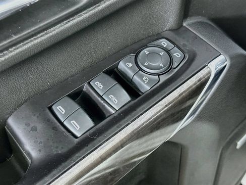 Used 2019 Chevrolet Silverado 1500 LTZ w/ LTZ Plus Package AWD/4WD image 20