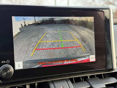 Used 2025 Toyota RAV4 XLE image 21