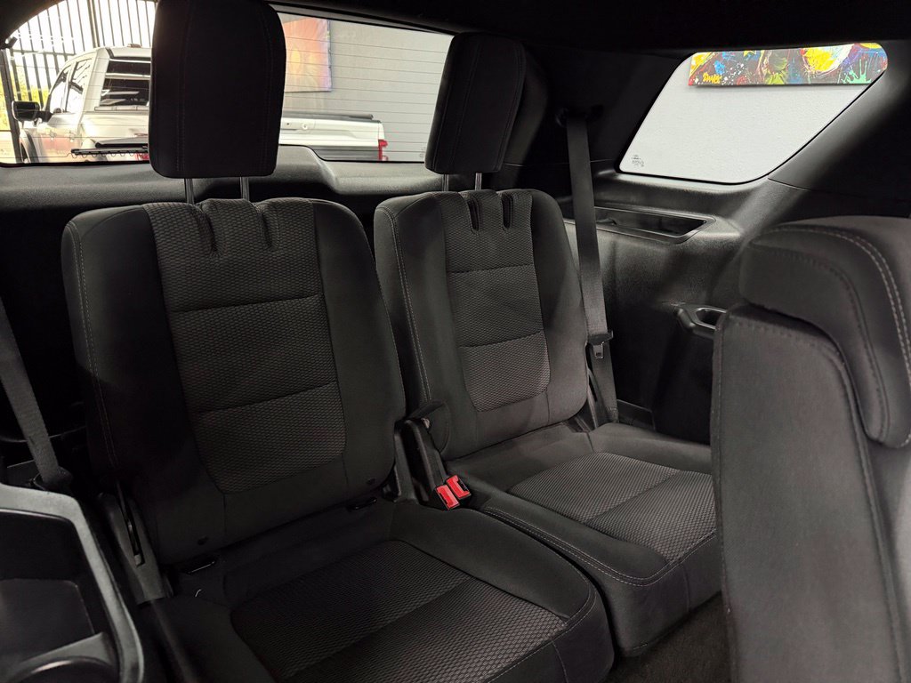Used 2018 Ford Explorer XLT FWD image 43