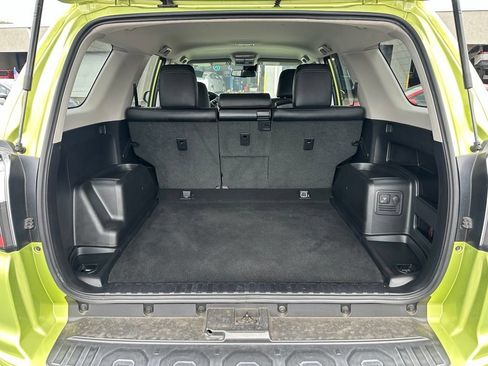 Used 2023 Toyota 4Runner TRD Sport RWD image 4