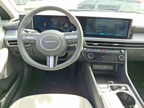 Used 2026 Hyundai Sonata SEL AWD/4WD image 10