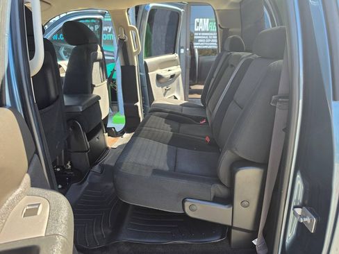 Used 2011 Chevrolet Silverado 1500 LT w/ Texas Edition RWD image 21