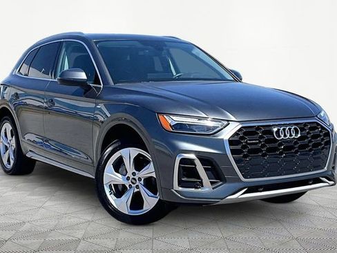 Used 2023 Audi Q5 2.0T Premium Plus w/ Premium Plus Package AWD/4WD image 11