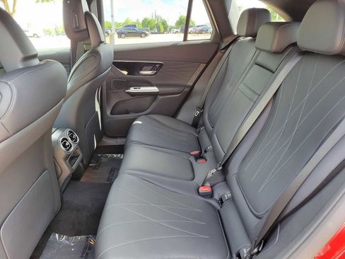 New 2025 Mercedes-Benz GLC 300 GLC 300 image 9