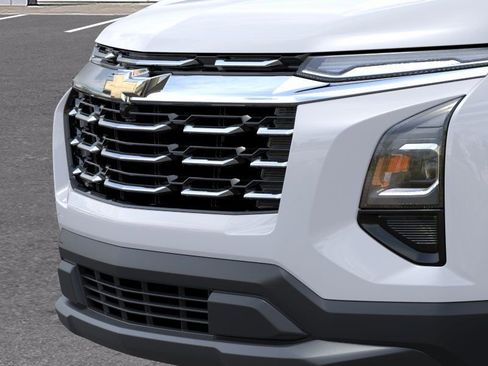 New 2026 Chevrolet Equinox LT FWD image 13