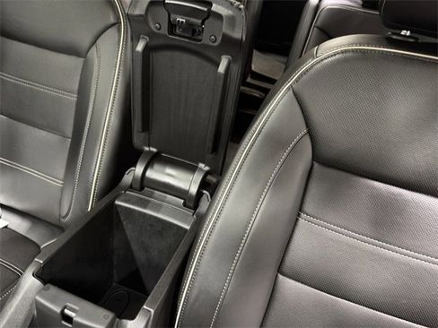 Used 2021 GMC Acadia Denali w/ Denali Technology Package image 27