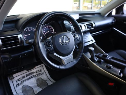 Used 2014 Lexus IS 250 RWD image 13