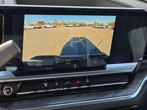 Used 2024 Chevrolet Silverado 2500 LTZ image 5