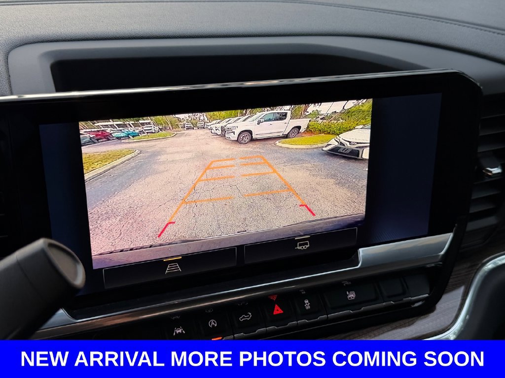 Used 2024 Chevrolet Silverado 1500 LT AWD/4WD image 23